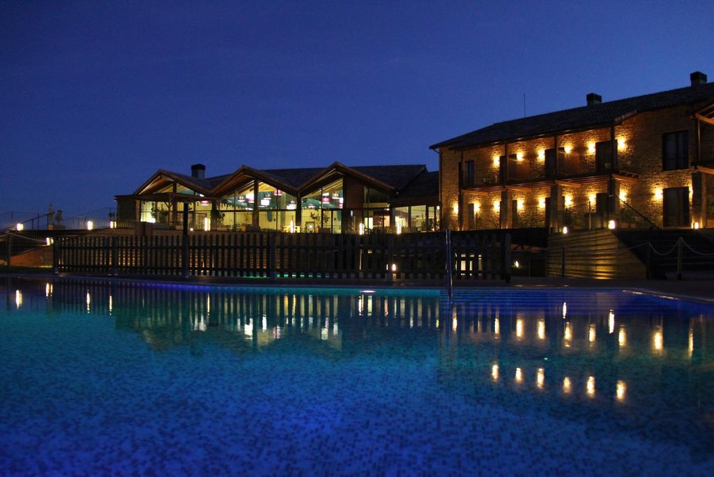 Hotel Spa Aguas De Los Mallos Murillo de Gállego Exterior photo